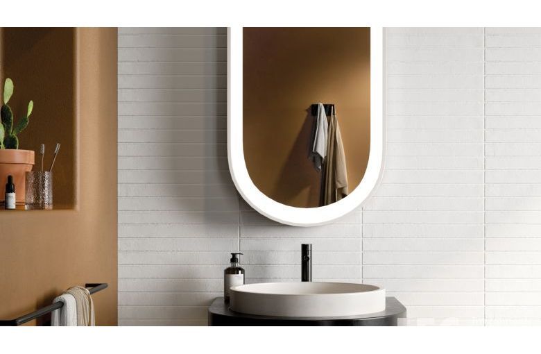 Ригельная плитка Rondine Arenosa Total White